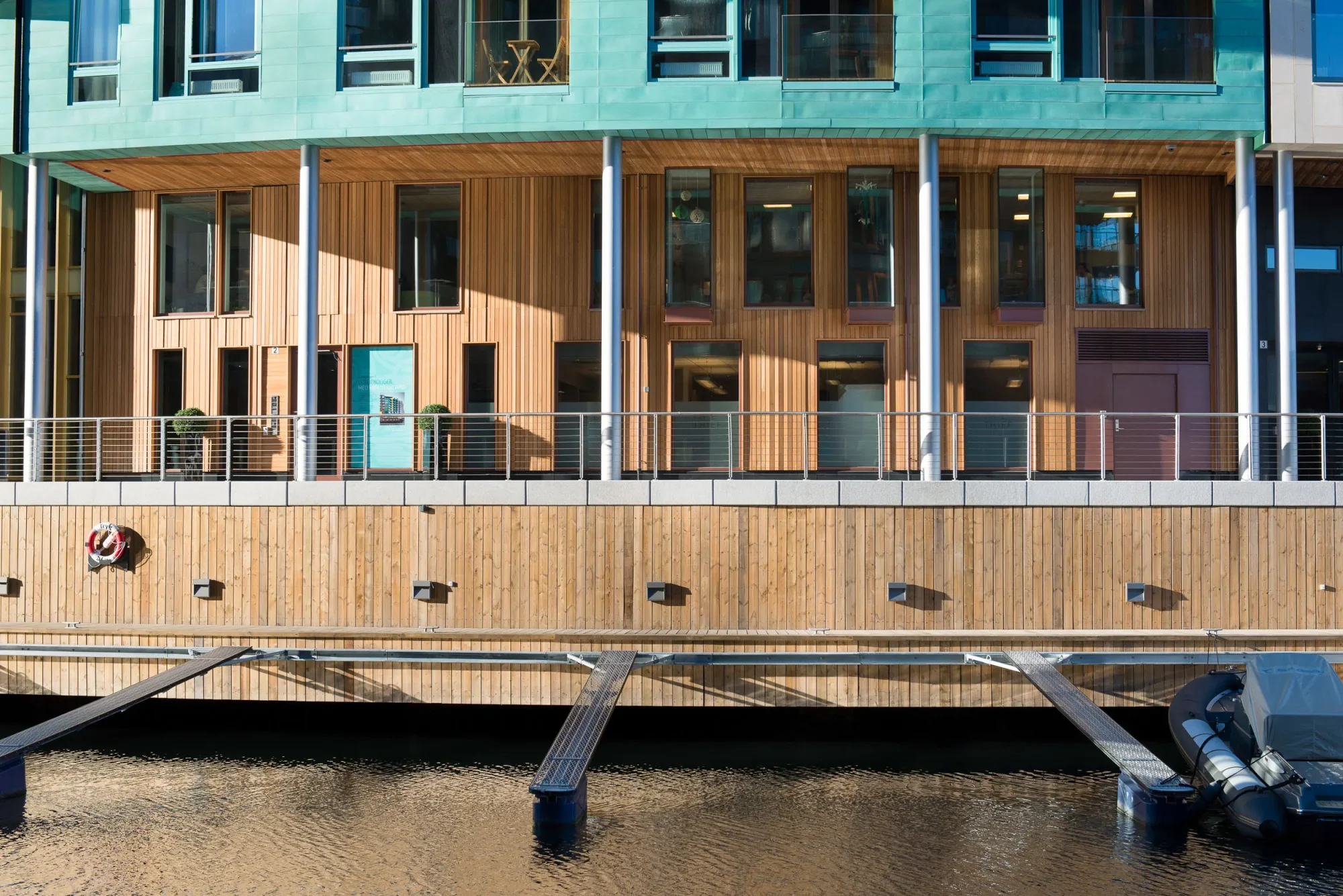 tjuvholmen, maritim arkitektur, og leiligheter med sjøutsikt
