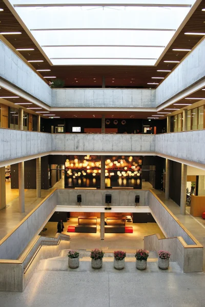 Rådhuskvartalet Kristiansand. Transformasjon av kvartalet ved Øvre torv i Kvadraturen til sitt moderne og framtidsrettede administrasjonssenter.